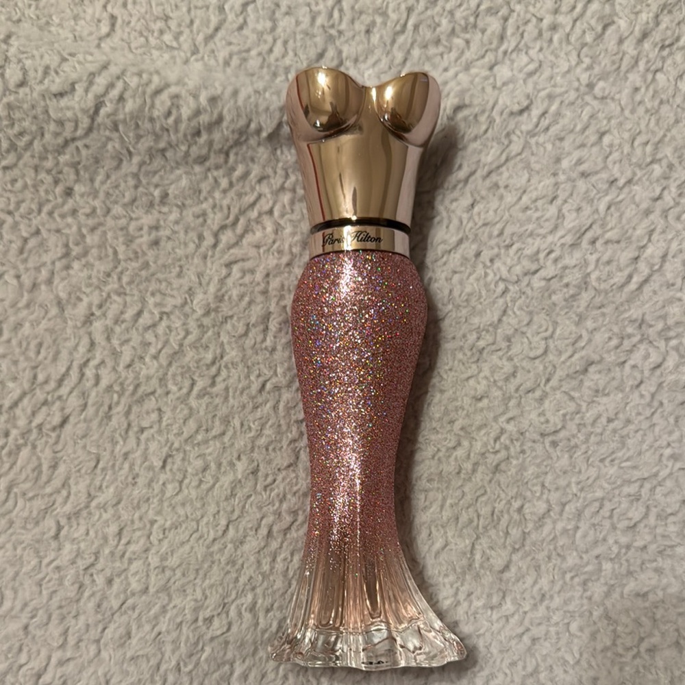 Paris Hilton Rose Rush